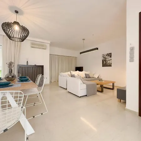 Apartment Kairi Cozy 92sqm Apt In Nea Smirni *